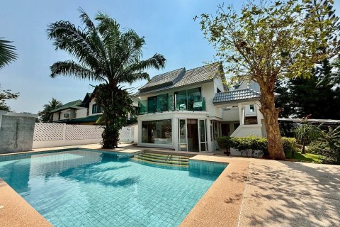 Maison à Pattaya, Thaïlande 4 chambres № 154495 - photo 6