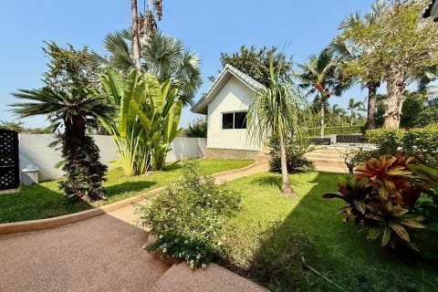 Maison à Pattaya, Thaïlande 4 chambres № 154495 - photo 4
