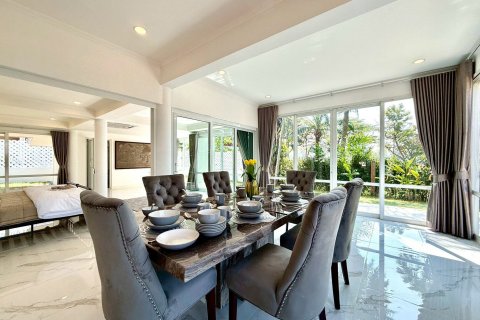 Maison à Pattaya, Thaïlande 4 chambres № 154495 - photo 16