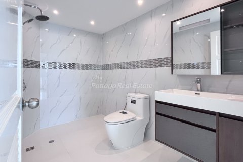 Condo à Pattaya, Thaïlande, 2 chambres  № 154500 - photo 10