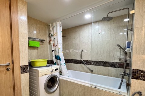 Condo à Bang Lamung, Thaïlande, 1 chambre № 154497 - photo 12