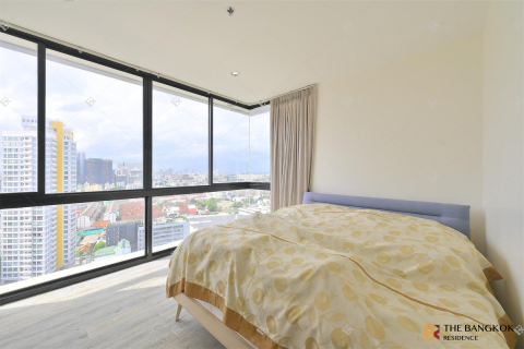 Condo in Bangkok, Thailand, 3 bedrooms № 194610 - photo 6