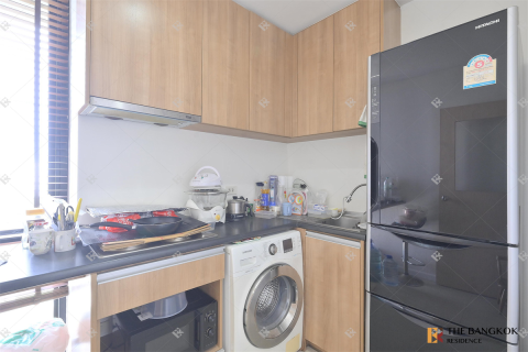 Condo in Bangkok, Thailand, 3 bedrooms № 194610 - photo 2