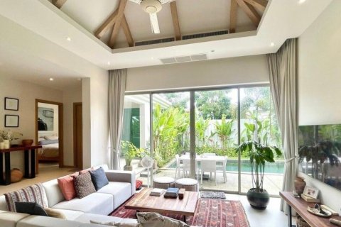 Villa in Phuket, Thailand 3 bedrooms № 140863 - photo 10