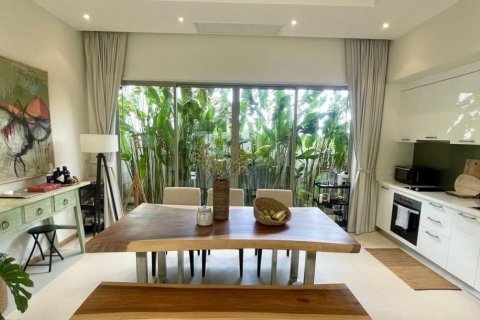 Villa in Phuket, Thailand 3 bedrooms № 140863 - photo 2