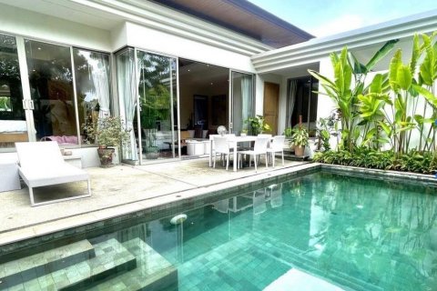 Villa in Phuket, Thailand 3 bedrooms № 140863 - photo 8