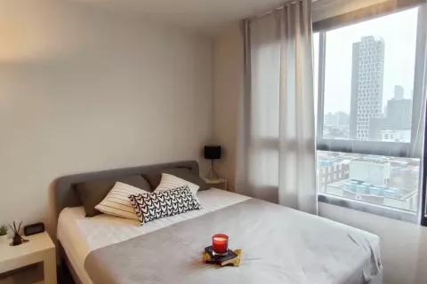 Studio in the Condo in Phra Khanong, Bangkok, Thailand  № 140869 - photo 9