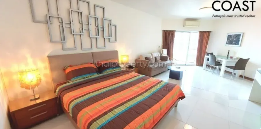 Estudio en el condominio en Pattaya, Tailandia № 212534