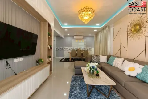 Casa de 3 dormitorios en Pattaya, Tailandia № 212529 - foto 11