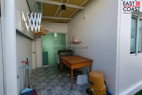 Casa de 3 dormitorios en Pattaya, Tailandia № 212529 - foto 9