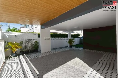 Casa de 3 dormitorios en Pattaya, Tailandia № 212529 - foto 6