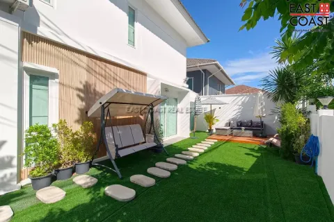 Casa de 3 dormitorios en Pattaya, Tailandia № 212529 - foto 4