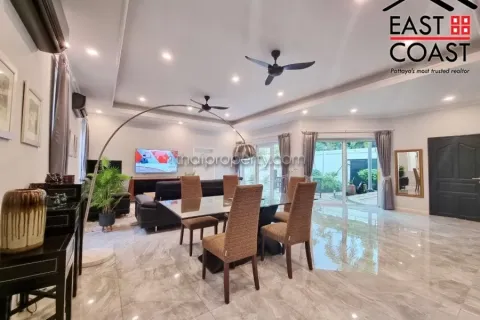 Casa de 4 dormitorios en Pattaya, Tailandia № 212531 - foto 10