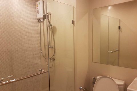 Студия в кондо в Клонг Тоэй, Бангкок, Таиланд № 149279 - фото 14