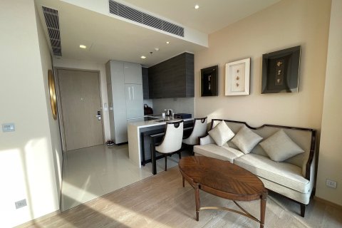 Студия в кондо в Ваттхане, Бангкок, Таиланд № 149274 - фото 3