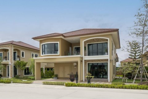 Villa in Hua Hin, Thailand 4 bedrooms № 176847