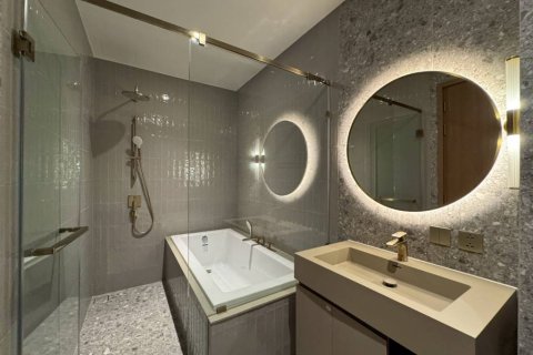 Condo in Khlong Toei, Bangkok, Thailand, 3 bedrooms № 176850 - photo 10