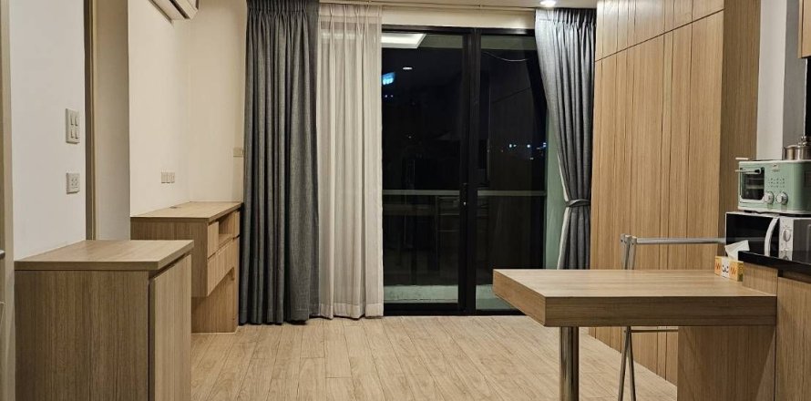 Студия в кондо в Паттайе, Таиланд № 147159