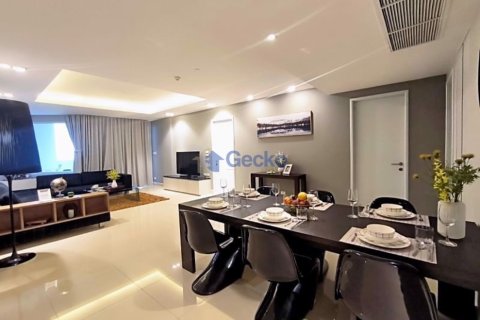 Condo in Pattaya, Thailand, 2 bedrooms  № 197329 - photo 7