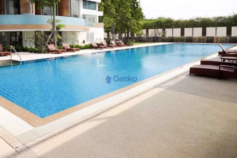 Condo in Pattaya, Thailand, 2 bedrooms  № 197329 - photo 20