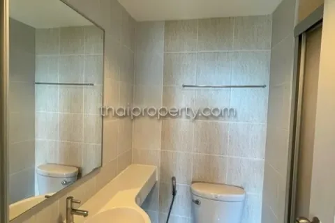 Condominio de 1 dormitorio en Pattaya, Tailandia № 213308 - foto 4