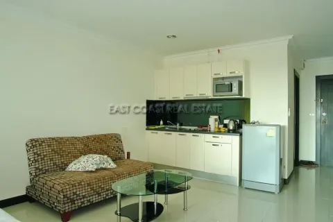 Estudio en el condominio en Jomtien Beach, Pattaya, Tailandia № 213311 - foto 2