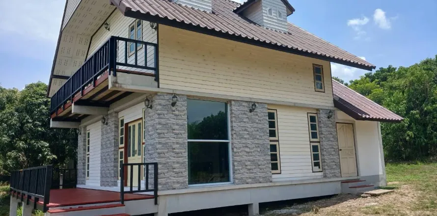 Maison à Nakhon Phanom, Thaïlande 2 chambres № 173609