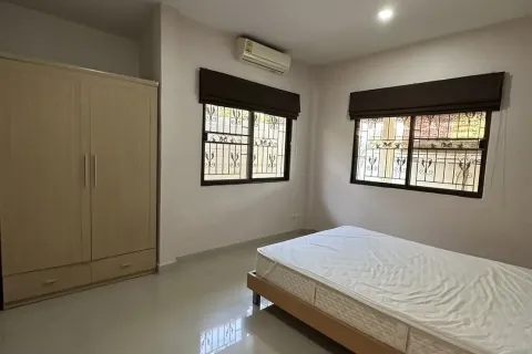 House in Pattaya, Thailand 3 bedrooms № 173604 - photo 15