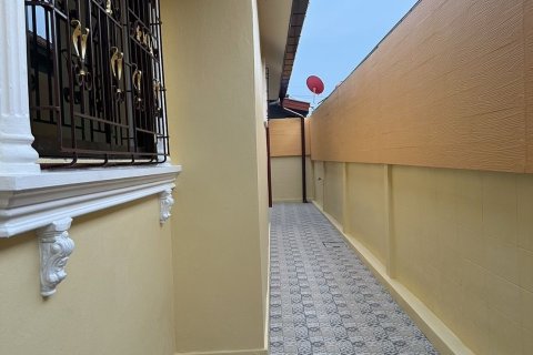 House in Pattaya, Thailand 3 bedrooms № 173604 - photo 6