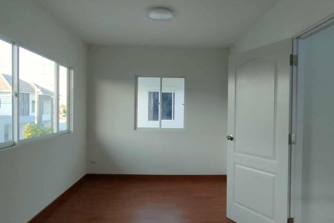 Maison à Bang Phli Yai, Thaïlande 4 chambres № 173607 - photo 12