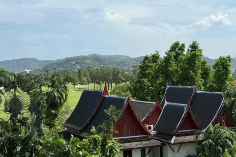 Studio in the Condo in Phuket, Thailand  № 161177