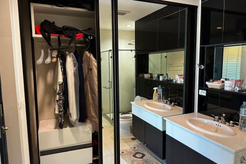 Студия в кондо в Патхум Ване, Бангкок, Таиланд № 161178 - фото 23