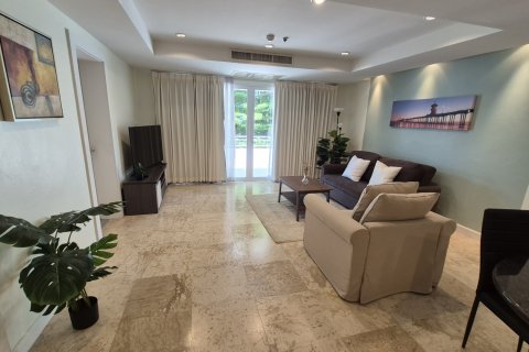 Condo à Phuket, Thaïlande, 2 chambres № 161183 - photo 8