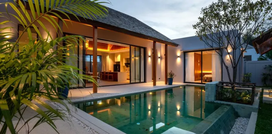 Villa à Phuket, Thaïlande 3 chambres № 153436