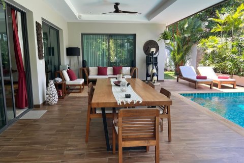 Villa in Phuket, Thailand 3 bedrooms № 153435 - photo 6
