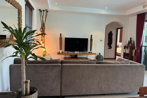 Villa in Phuket, Thailand 3 bedrooms № 153435 - photo 16