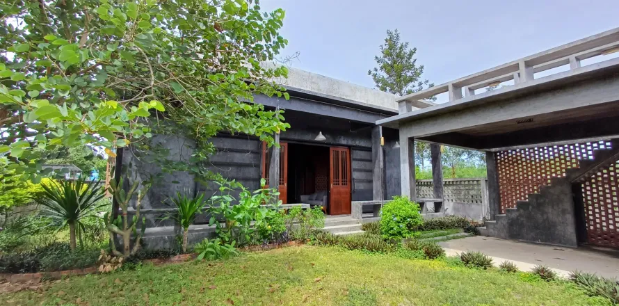 House in Pak Chong, Thailand 3 bedrooms № 153433