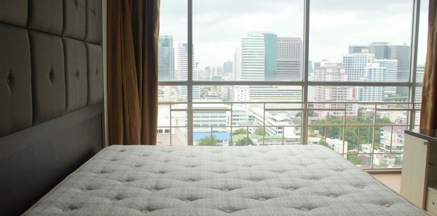 Condo in Sathon, Bangkok, Thailand, 2 bedrooms  № 162009
