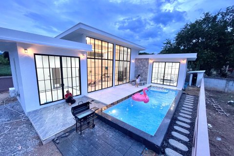Villa in Pak Chong, Thailand 3 bedrooms № 162007