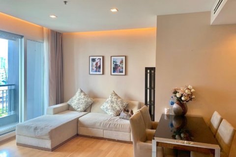 Condo à Watthana, Bangkok, Thaïlande, 2 chambres № 200547 - photo 9