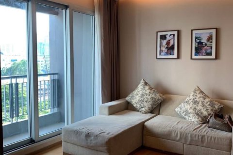 Condo à Watthana, Bangkok, Thaïlande, 2 chambres № 200547 - photo 11