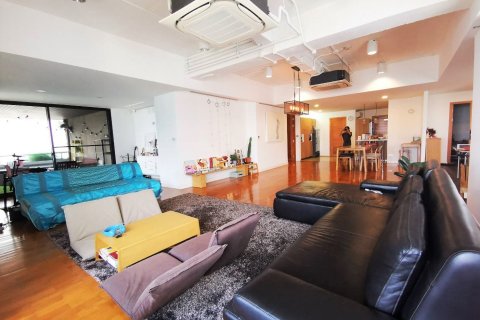Condo à Watthana, Bangkok, Thaïlande, 3 chambres № 200548 - photo 12