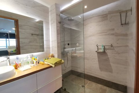 Condo à Watthana, Bangkok, Thaïlande, 3 chambres № 200548 - photo 5