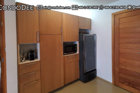 Condo à Watthana, Bangkok, Thaïlande, 3 chambres № 200548 - photo 20