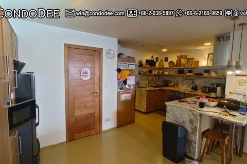 Condo à Watthana, Bangkok, Thaïlande, 3 chambres № 200548 - photo 22