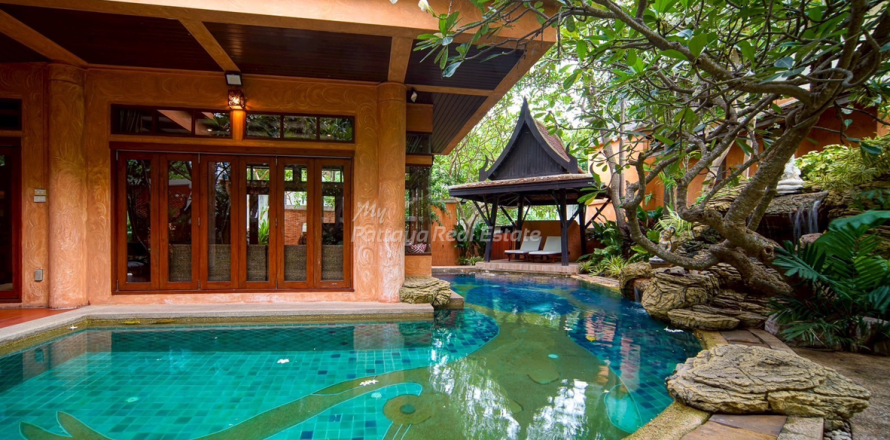 House on Jomtien Beach, Pattaya, Thailand 4 bedrooms № 146561