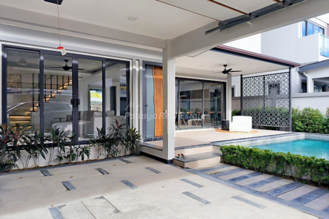 Maison à Pattaya, Thaïlande 3 chambres № 146559 - photo 1