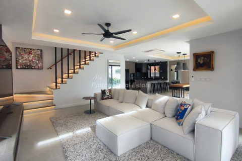 Maison à Pattaya, Thaïlande 3 chambres № 146559 - photo 7