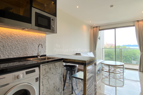 Condo à Bang Lamung, Thaïlande, 1 chambre  № 146565 - photo 1