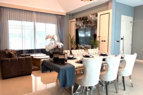 Вилла в Паттайе, Таиланд с 3 спальнями № 134166 - фото 5